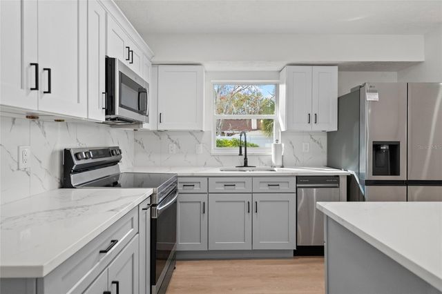 3206 LAS BRISAS DRIVE, Riverview, FL 33578