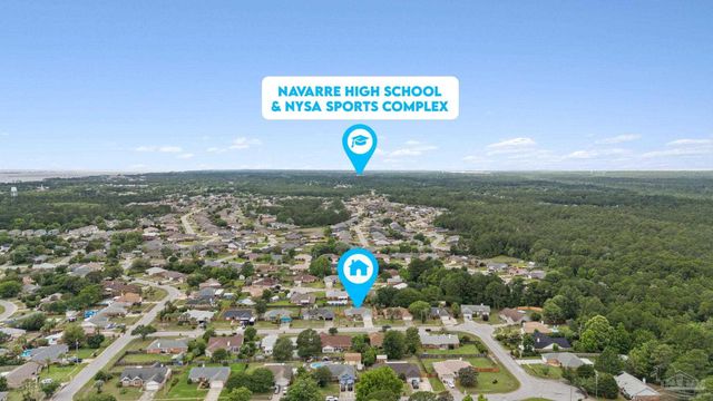 2317 Mary Anne Cir, Navarre, FL 32566