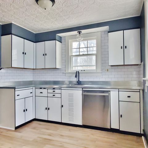 606 Hobart Street, Michigan City, IN 46360