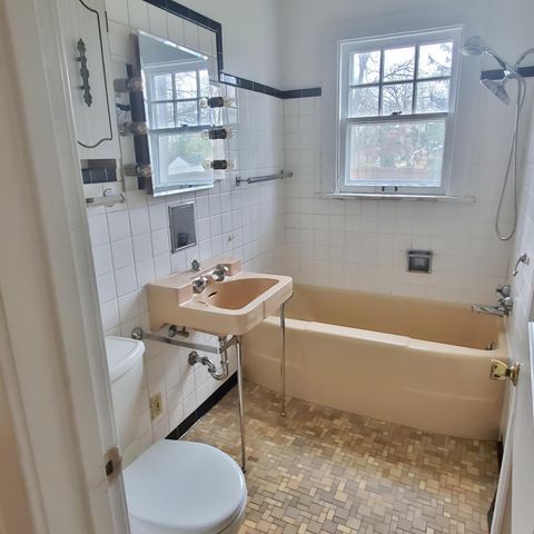 606 Hobart Street, Michigan City, IN 46360