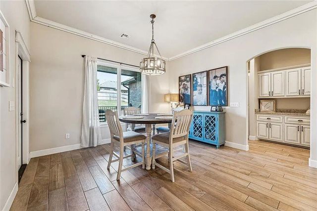 2585 Forest Glen Drive, Choctaw, OK 73020