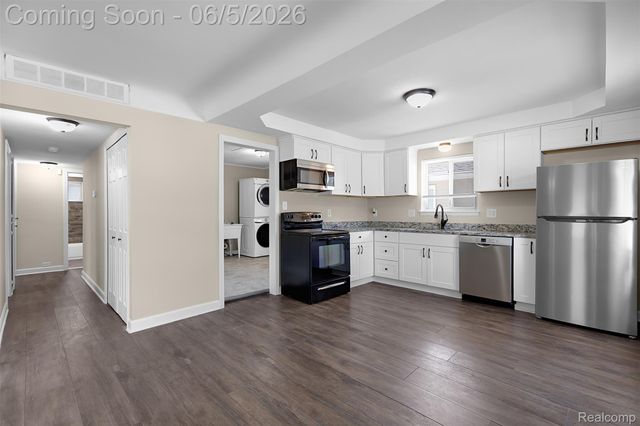 12180 Arcola Street, Livonia, MI 48150