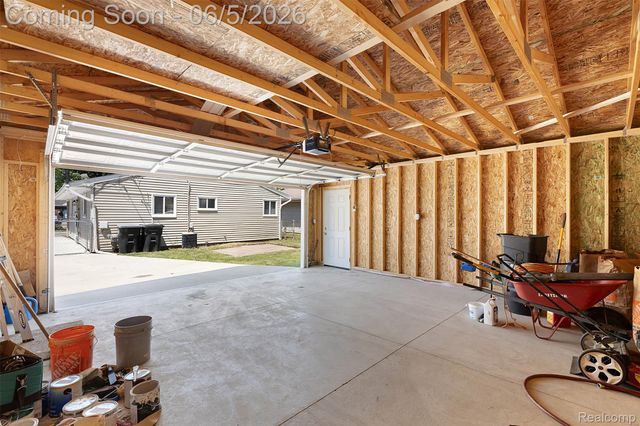 12180 Arcola Street, Livonia, MI 48150