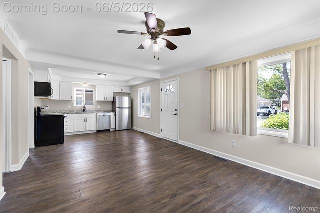 12180 Arcola Street, Livonia, MI 48150