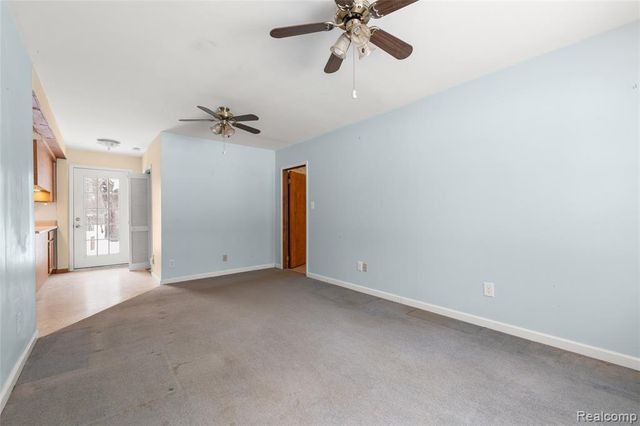 23424 Beech Road, Southfield, MI 48033