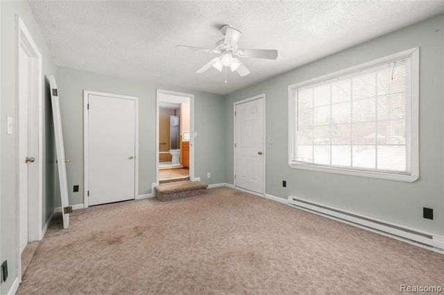 23424 Beech Road, Southfield, MI 48033