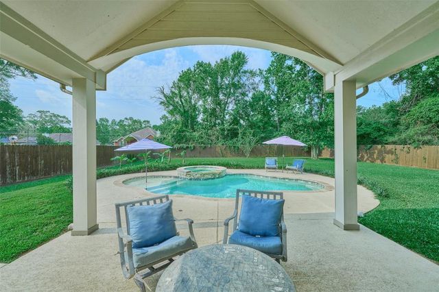 7503 Revelwood Drive, Magnolia, TX 77354