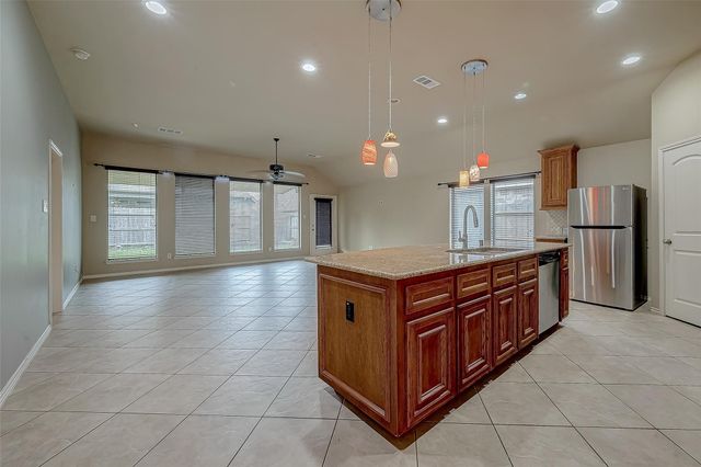 2808 Arbor Brook Lane, Pearland, TX 77584