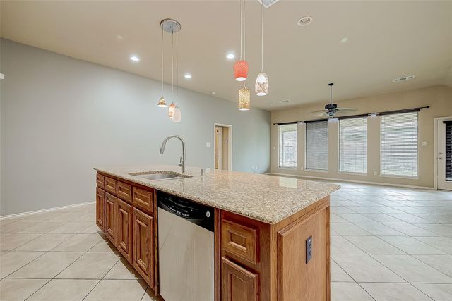 2808 Arbor Brook Lane, Pearland, TX 77584