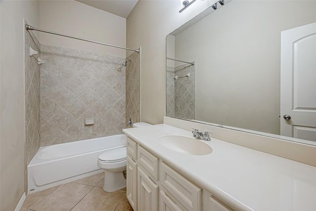 2808 Arbor Brook Lane, Pearland, TX 77584
