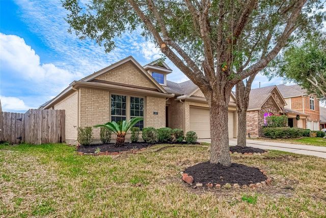 2808 Arbor Brook Lane, Pearland, TX 77584