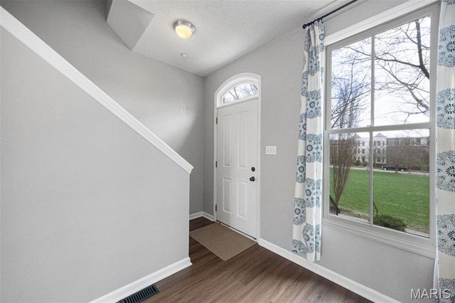 3370 Shutten Way, St Charles, MO 63301