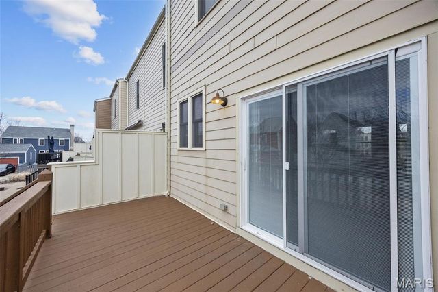 3370 Shutten Way, St Charles, MO 63301