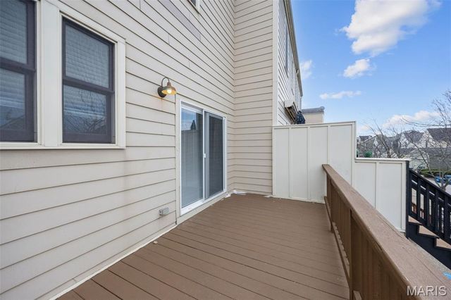 3370 Shutten Way, St Charles, MO 63301