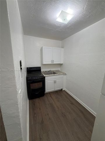 3669 Thomas Avenue 8, Miami, FL 33133