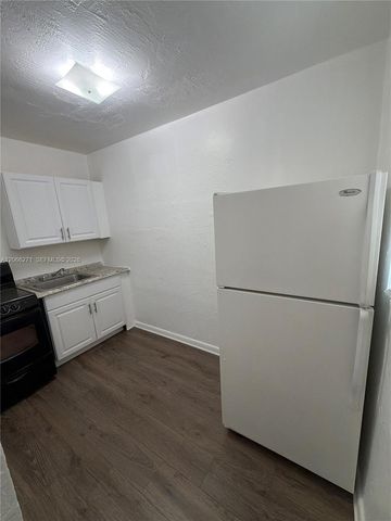 3669 Thomas Avenue 8, Miami, FL 33133