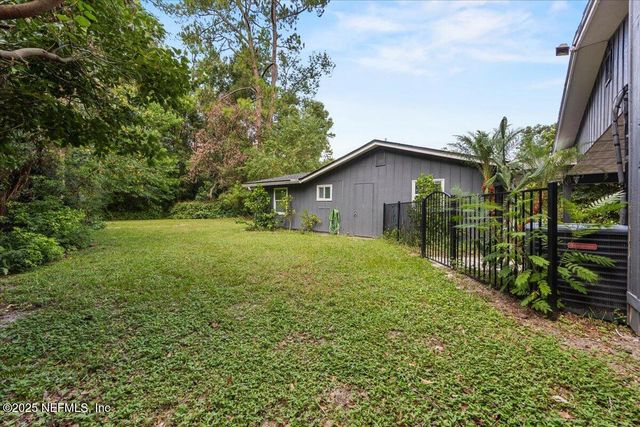 1140 HICKMAN Road, Jacksonville, FL 32216