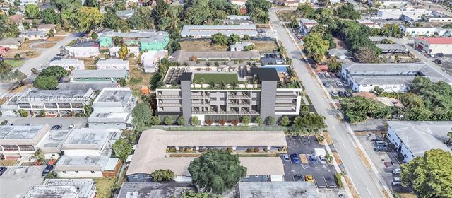 2455 Polk St, Hollywood, FL 33020