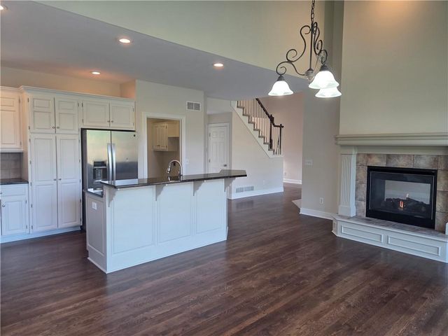 7024 Constance Street, Shawnee, KS 66216