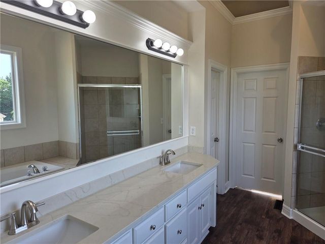 7024 Constance Street, Shawnee, KS 66216