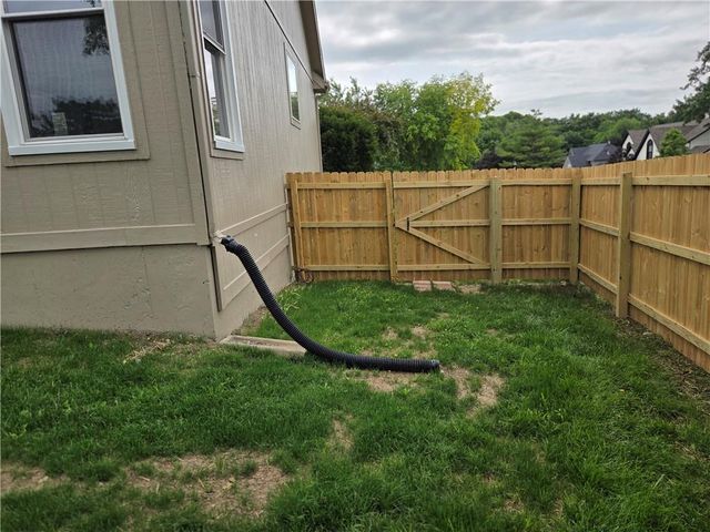 7024 Constance Street, Shawnee, KS 66216