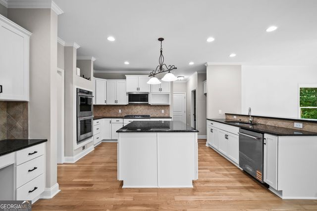 217 Heritage Town Parkway, Canton, GA 30115