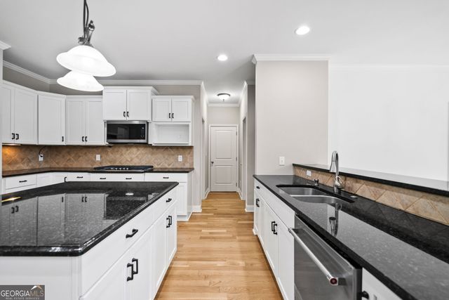 217 Heritage Town Parkway, Canton, GA 30115