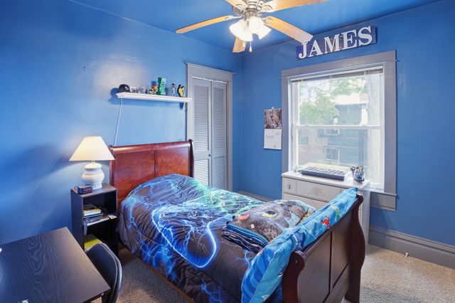 127 W Bridge Street, Plainwell City, MI 49080