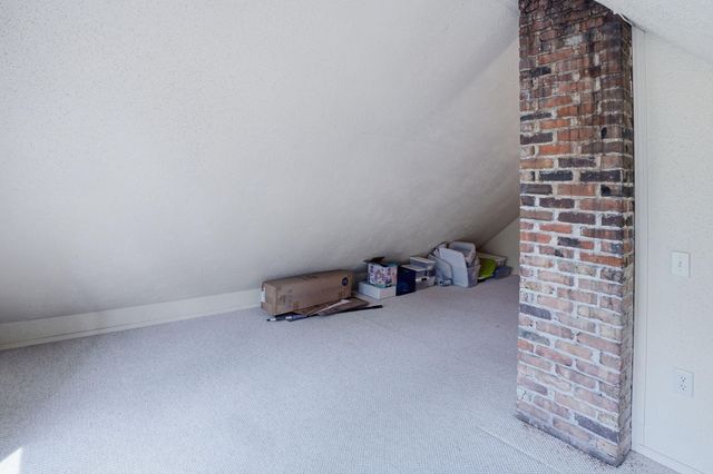 127 W Bridge Street, Plainwell City, MI 49080