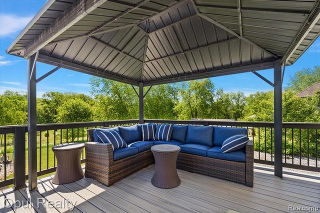 5164 Birch Lane, Davisburg, MI 48350
