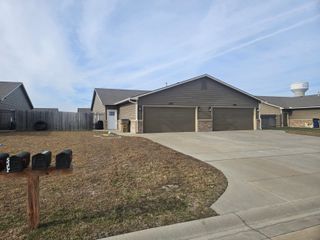5307 N Cypress, Bel Aire, KS 67226