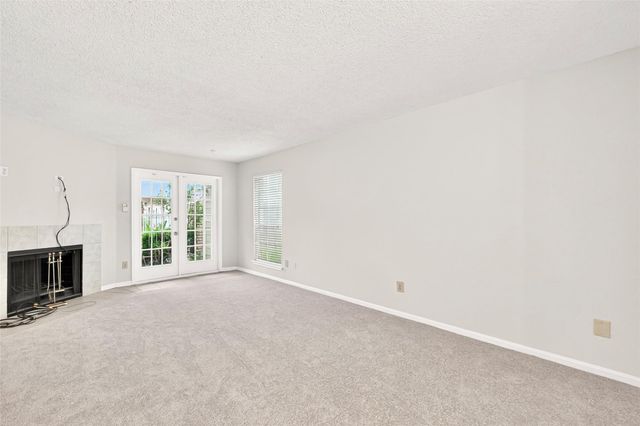 1515 Sandy Springs Road 3001, Houston, TX 77042