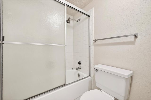1515 Sandy Springs Road 3001, Houston, TX 77042