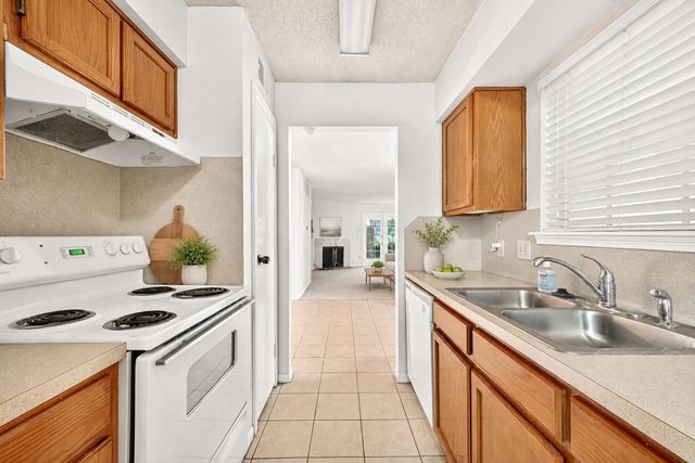 1515 Sandy Springs Road 3001, Houston, TX 77042