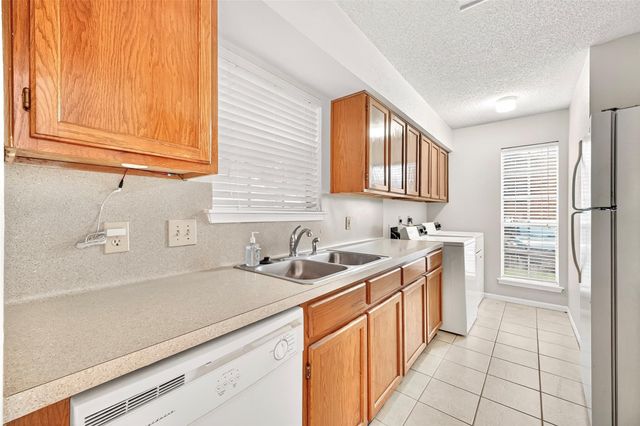 1515 Sandy Springs Road 3001, Houston, TX 77042