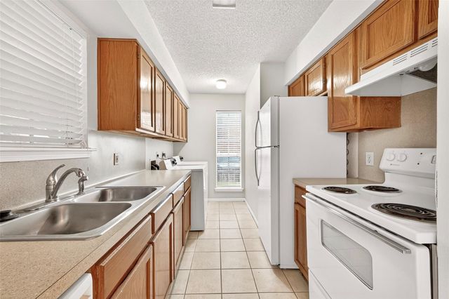 1515 Sandy Springs Road 3001, Houston, TX 77042