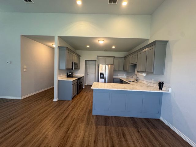 792 E Northside Drive, Pilot Point, TX 76258