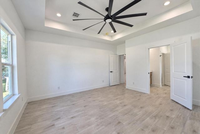10935 Seibel Lane, Montgomery, TX 77356