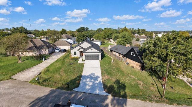 10935 Seibel Lane, Montgomery, TX 77356