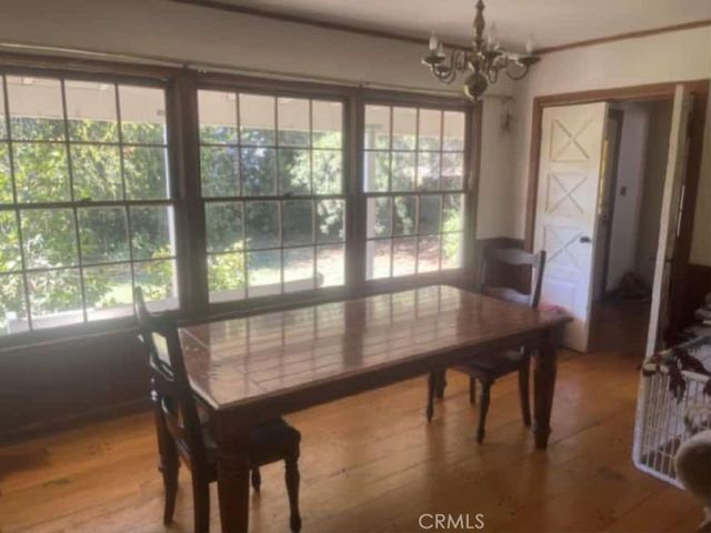 17107 Raymer Street, Sherwood Forest, CA 91325