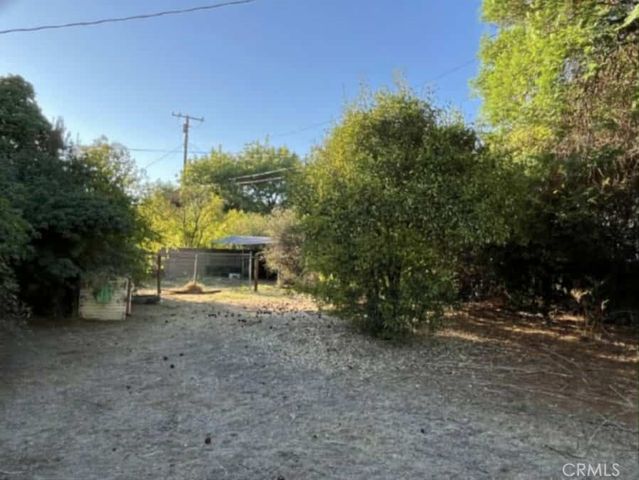 17107 Raymer Street, Sherwood Forest, CA 91325