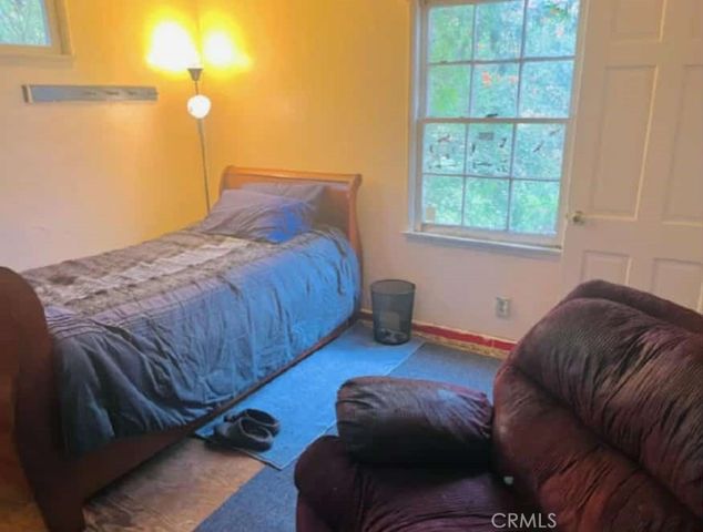 17107 Raymer Street, Sherwood Forest, CA 91325