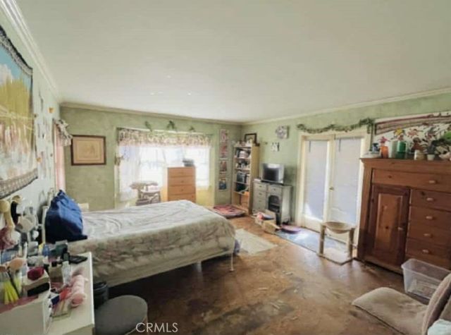 17107 Raymer Street, Sherwood Forest, CA 91325