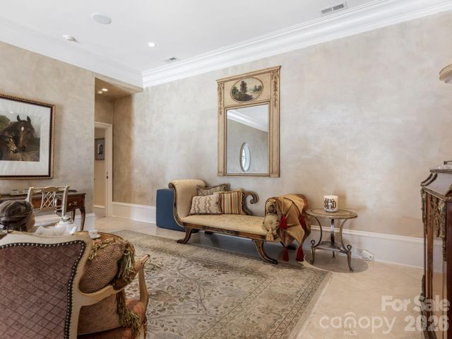 8524 Winged Bourne Road, Charlotte, NC 28210