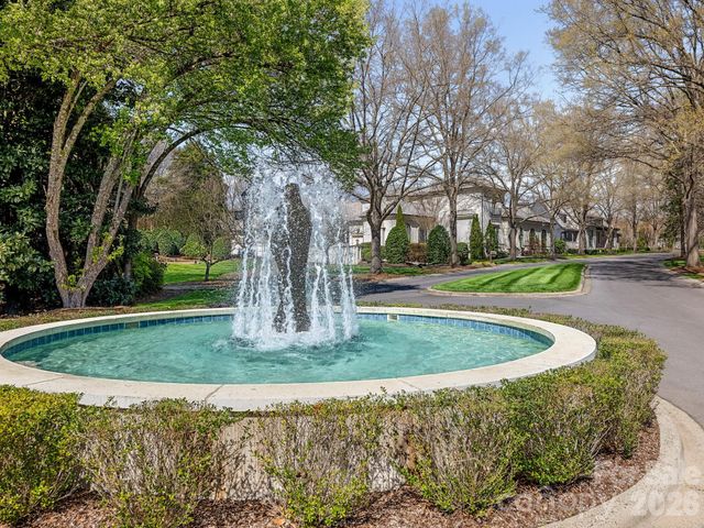 8524 Winged Bourne Road, Charlotte, NC 28210