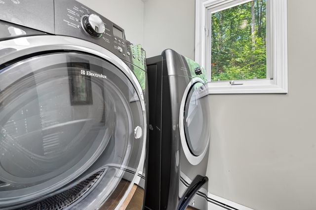 170 Queen Lake Rd, Phillipston, MA 01331