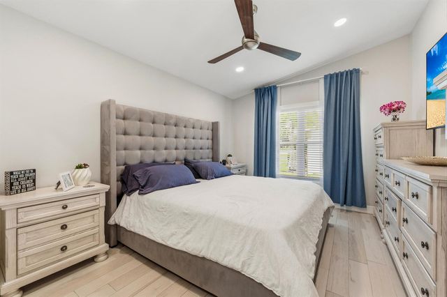 1264 Pine Sage Circle, West Palm Beach, FL 33409