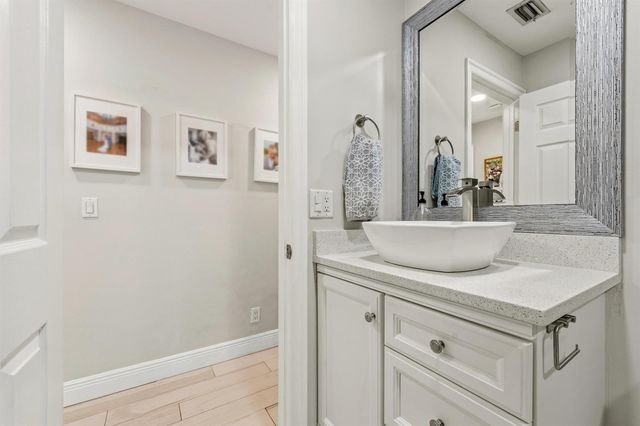 1264 Pine Sage Circle, West Palm Beach, FL 33409