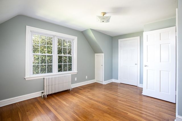 6 Miles Ave, Tiverton, RI 02878