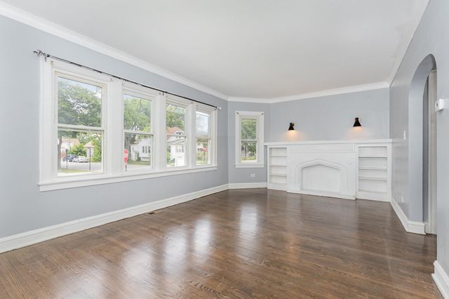 10001 S WENTWORTH Avenue, Chicago, IL 60628